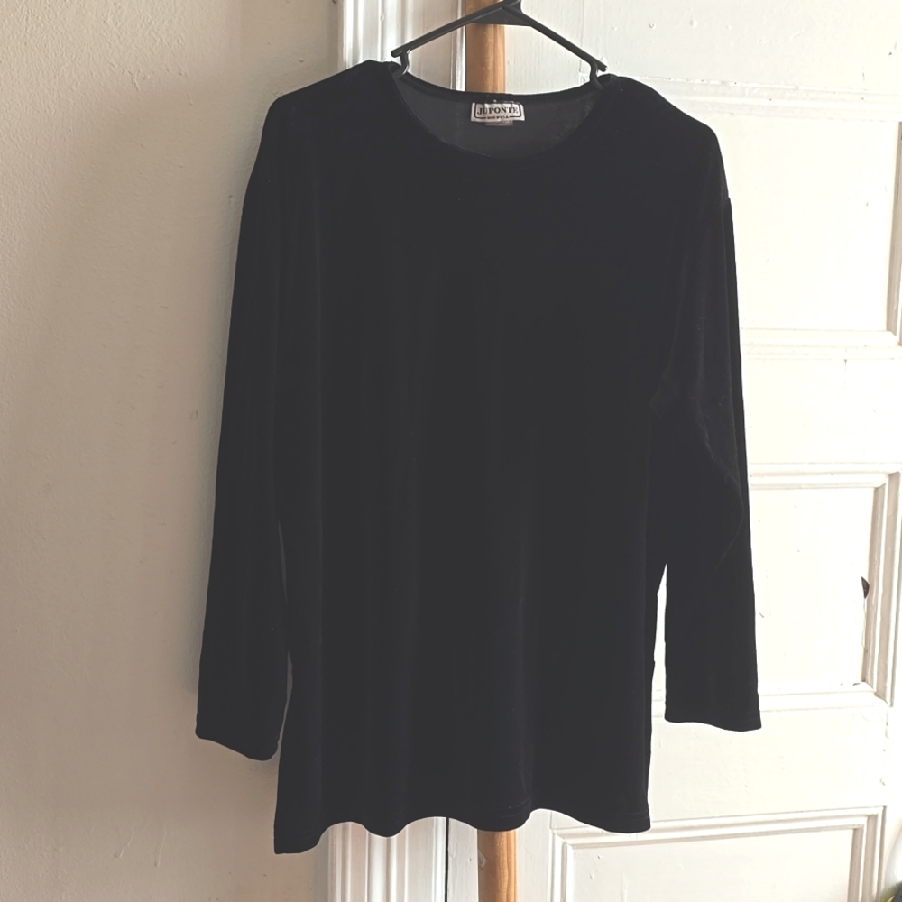 Juponte Vintage Velour Long Sleeve Top